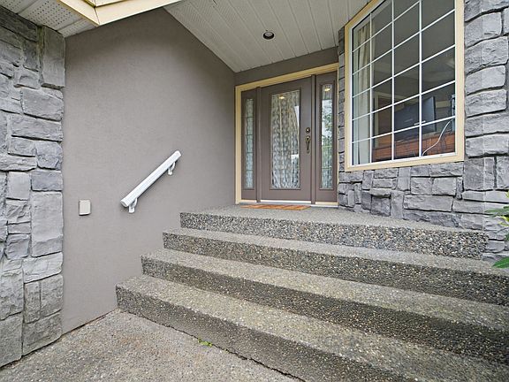 3rd image of 20566 89b Ave