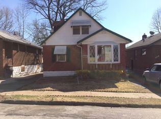 8336 Eton Pl, Saint Louis, MO 63136