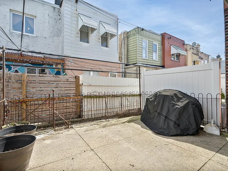 2341 S Woodstock St — Photo 19