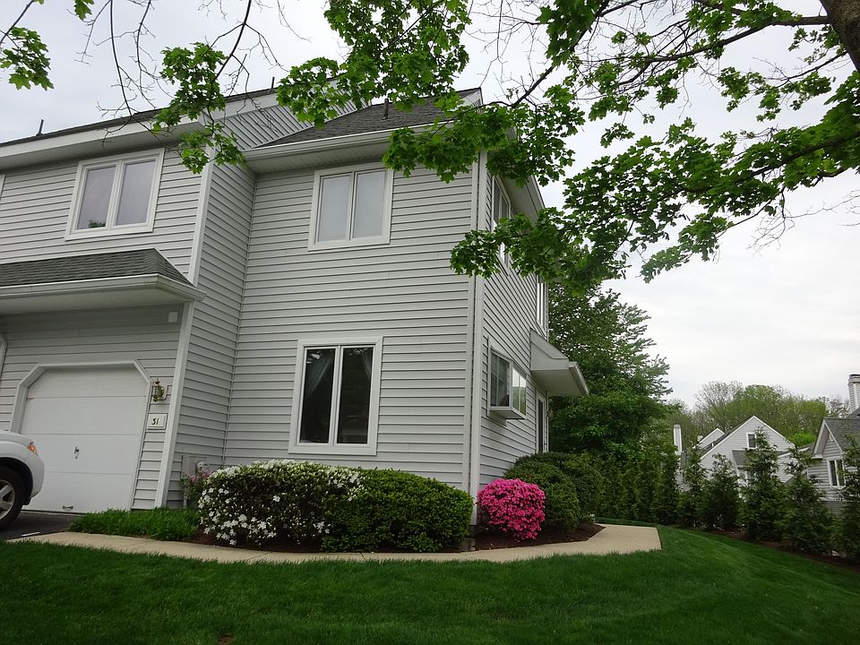 1st image of 31 S Orchard Ave