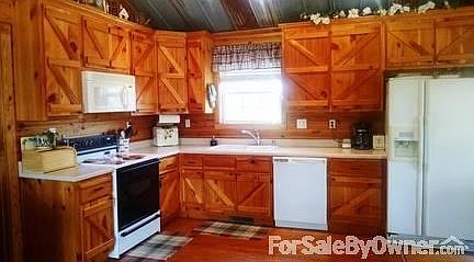 Kitchen
						:
						Custom Cabinets