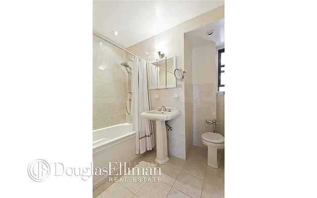 Sold by Douglas Elliman | media 5