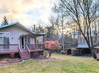 13 Meadowland Dr, Damascus, PA 18415