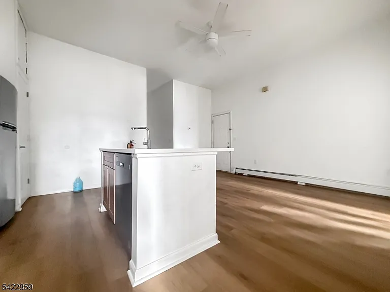 403 S Main St #201 — Photo 5