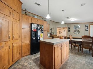 470 Antigua Dr, Pointblank, TX 77364