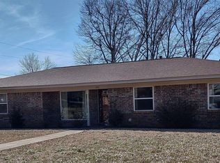 201 Rex Ave, Hooks, TX 75561