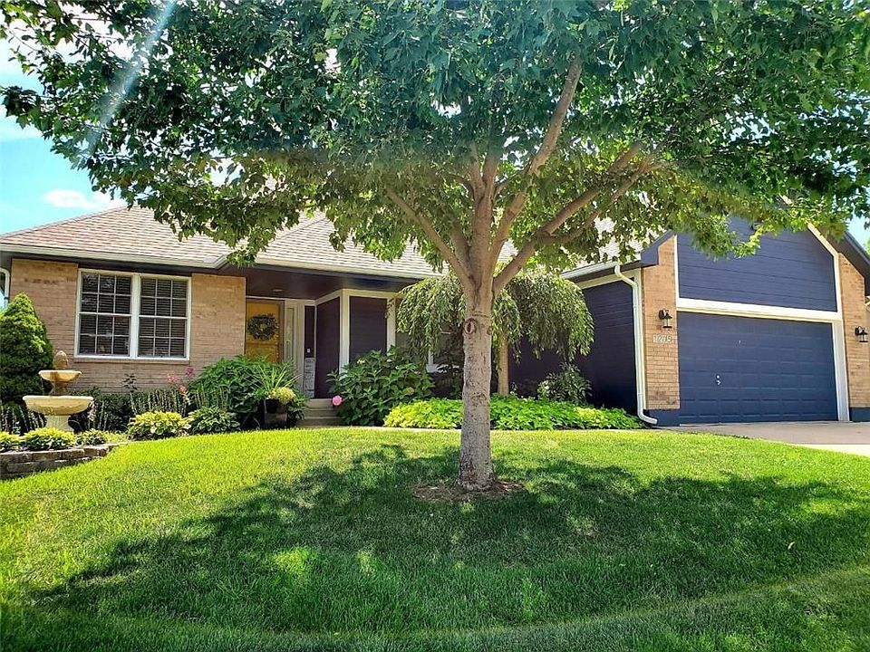 1st image of 1205 NW Sawgrass Dr