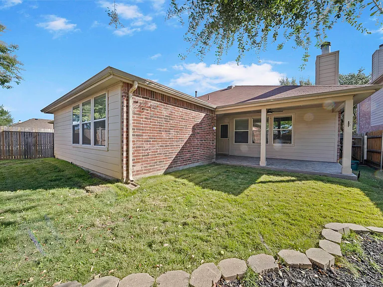 3904 Oakhurst Ln — Photo 26