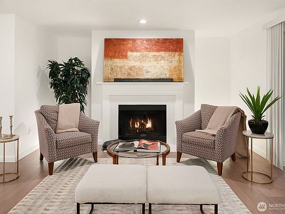 5th image of 23307 Cedar Way #R102