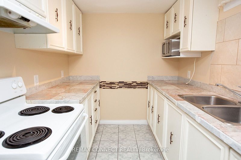 Toronto House for rent - 2 Bedrooms — photo 5