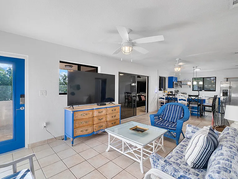 19 Garden Cove Dr — Photo 12