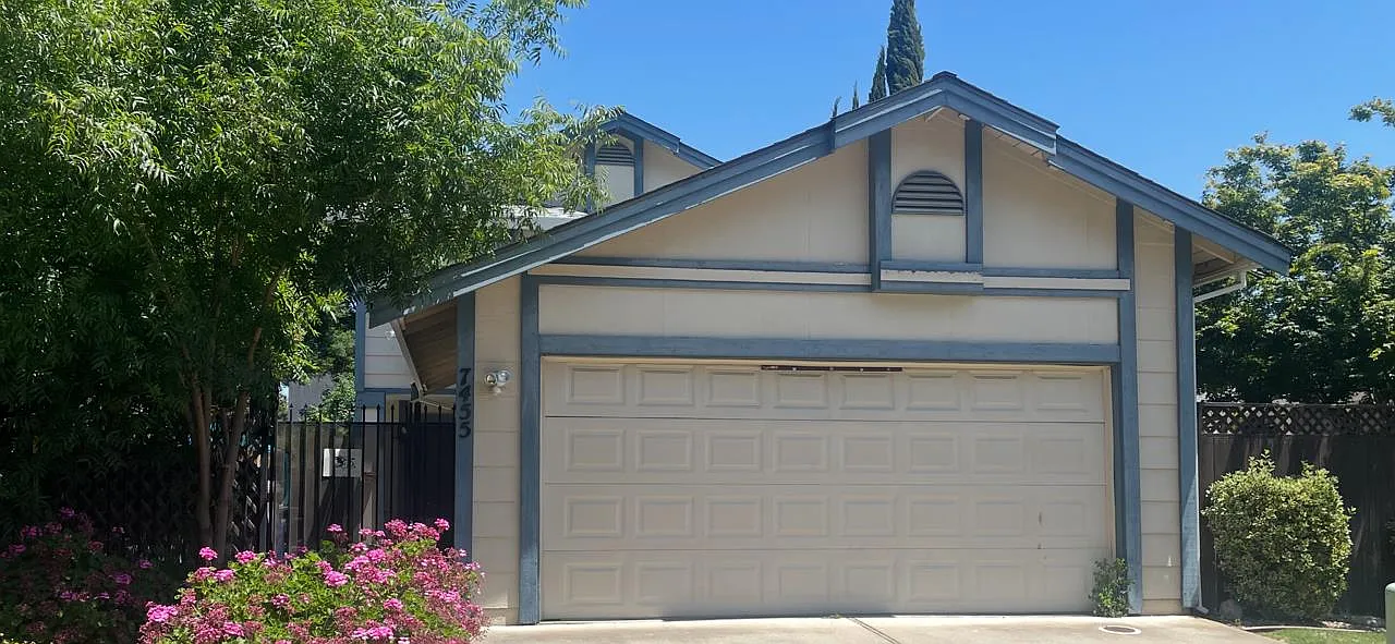 7455 Summerwind Way photo 1
