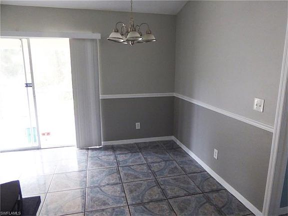 4th image of 1021 Acroft Ave