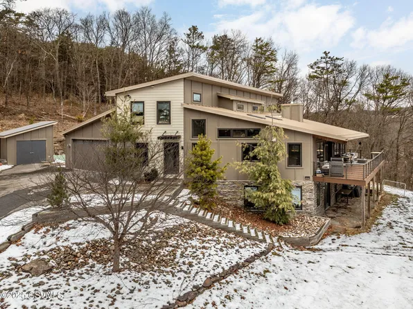 46 Water Tower Ln, Danville, PA 17821