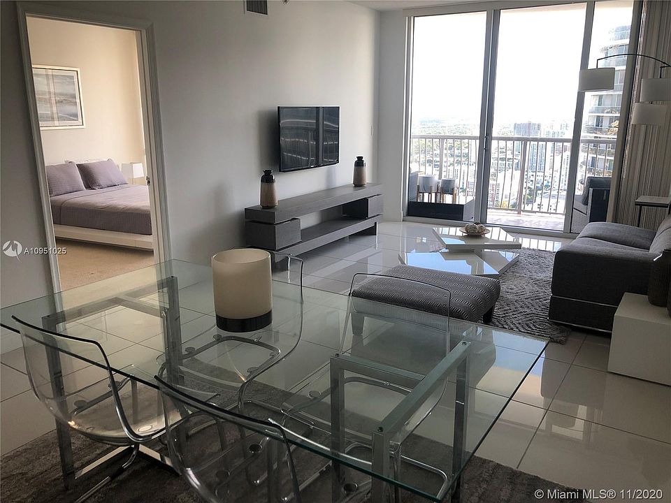 1st image of 1750 N Bayshore Dr APT 5409