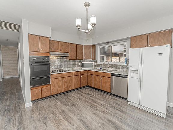 3rd image of 1149 Mary Candace Ln