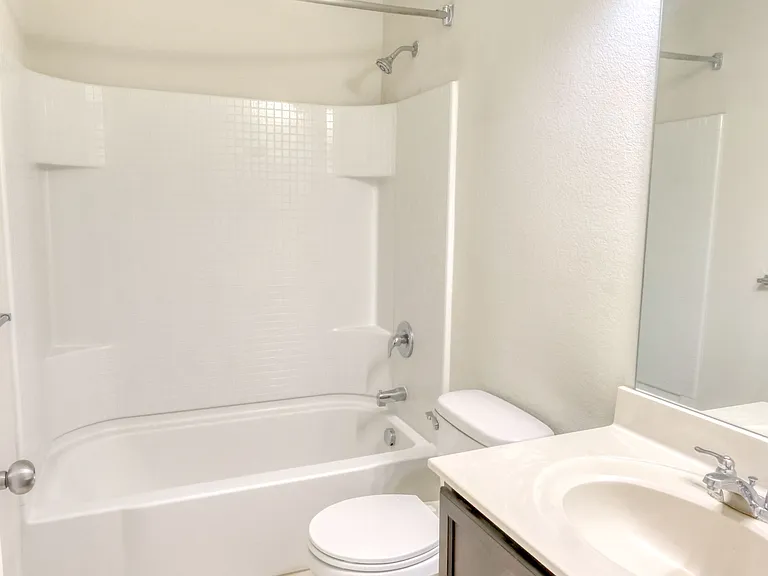 433 Magma Dr — Photo 11