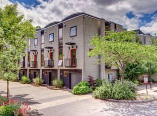 5910 NE Hoyt St, Portland, OR 97213