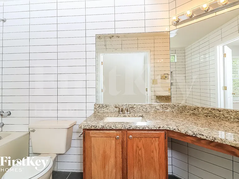4242 Abington Walk NW — Photo 11