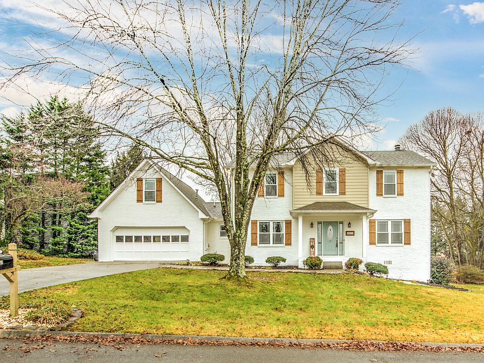 1st image of 8821 Gatwick Dr
