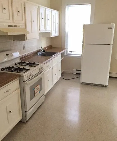 10 Buckley Ave #1A — Photo 1