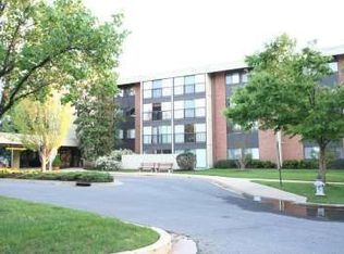 2921 N Leisure World Blvd #1416, Silver Spring, MD 20906