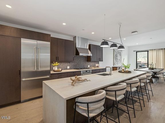 4th image of 38462 Highway 6 Townhome | 1