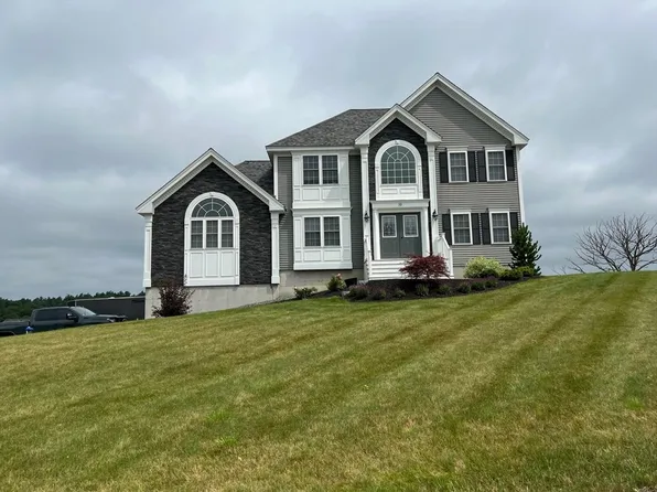 2038 One Laurel Hill Ln, Lancaster, MA 01523