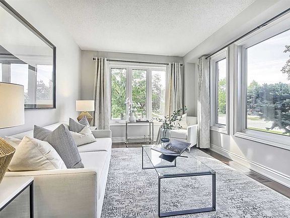 5th image of 2279 Grand Ravine Dr
