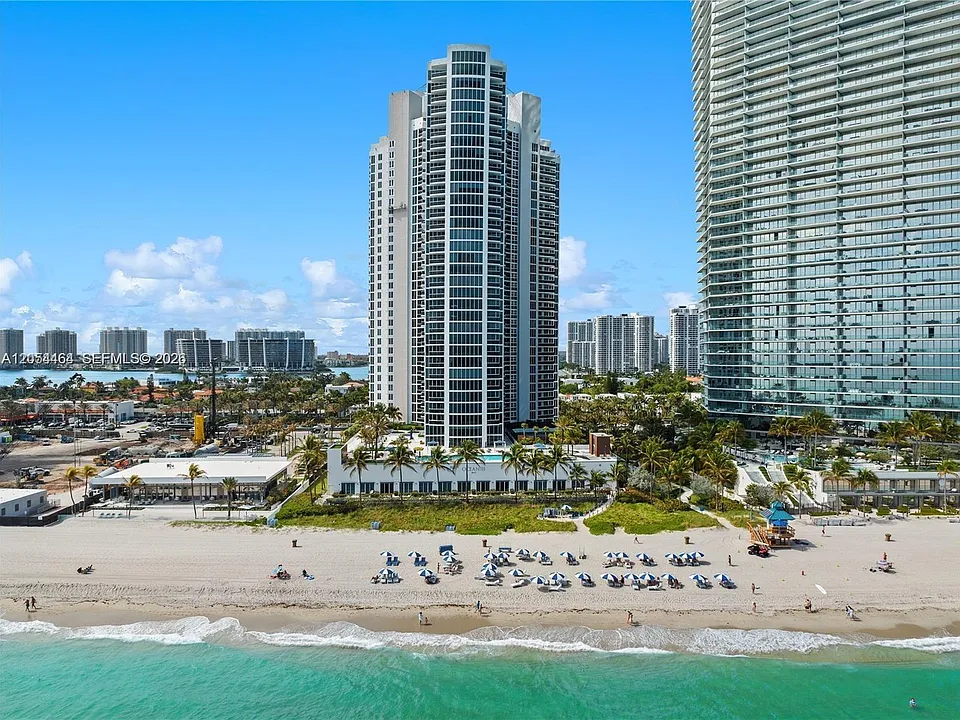 18911 Collins Ave #2502