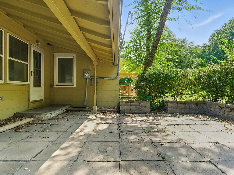 6206 Terrydale St — Photo 53