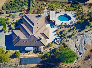 2704 Luelf St, Ramona, CA 92065