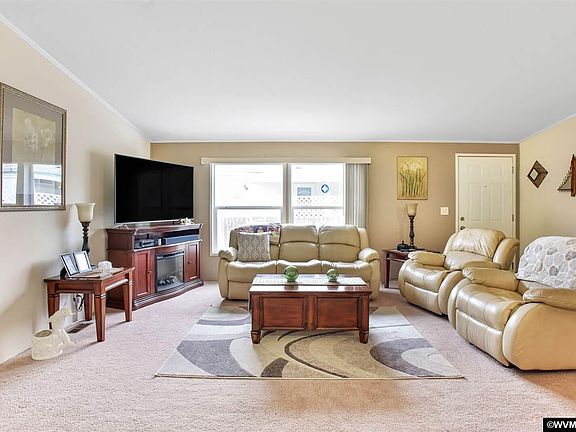5th image of 5032 Briarwood Cir N #33