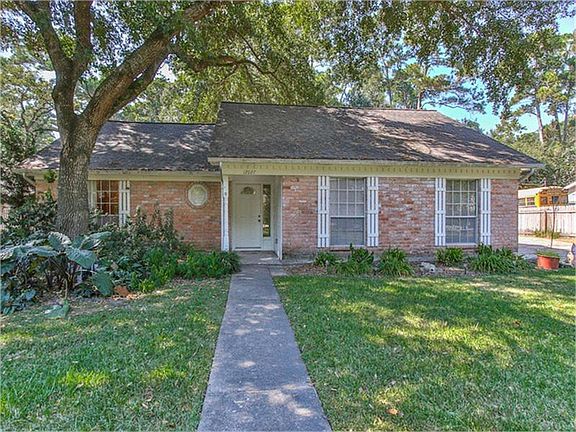 2nd image of 12027 Beverly Dr