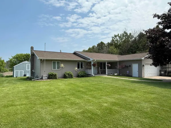 N698 County Road 577, Menominee, MI 49858
