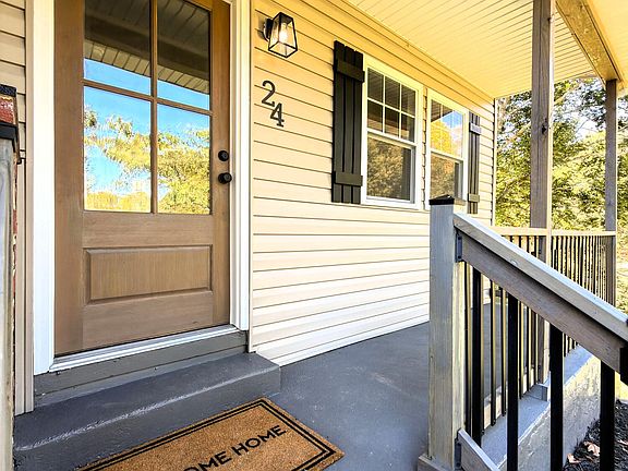 4th image of 24 Whimbrel Ln