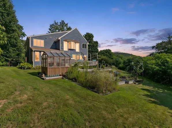74 Reynolds Road, Milton, VT 05468