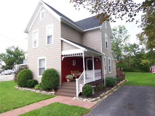 11 E Main St, Corfu, NY 14036