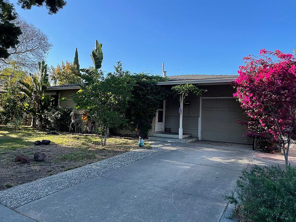 1st image of 1079 Morningside Dr