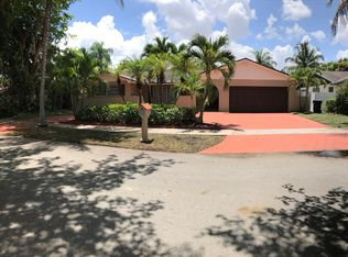 13750 SW 104th Ter, Miami, FL 33186