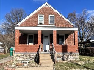 1116 Saint Clair St, Latrobe, PA 15650