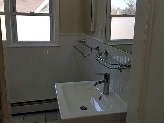 4th image of 274 N Fulton Ave