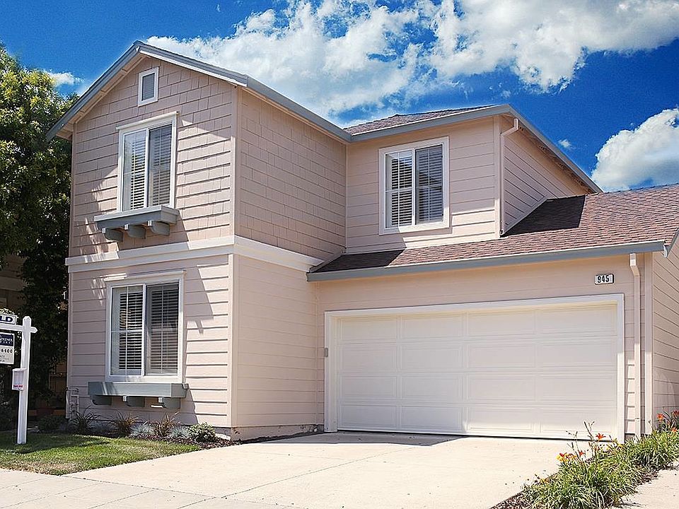 1st image of 945 Mouton Cir
