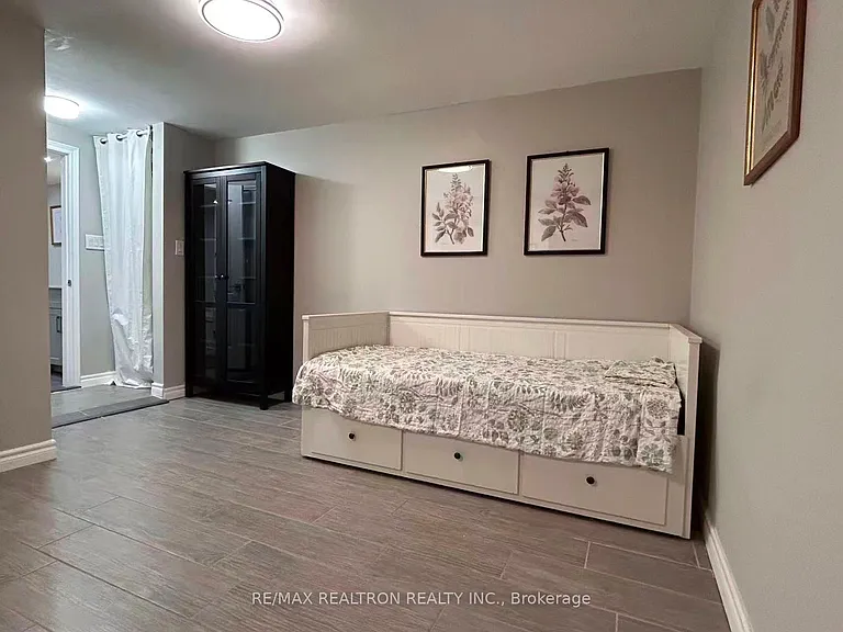 2 Lynedock Cres — Photo 29