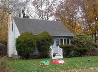 196 Concord Rd, Shirley, NY 11967