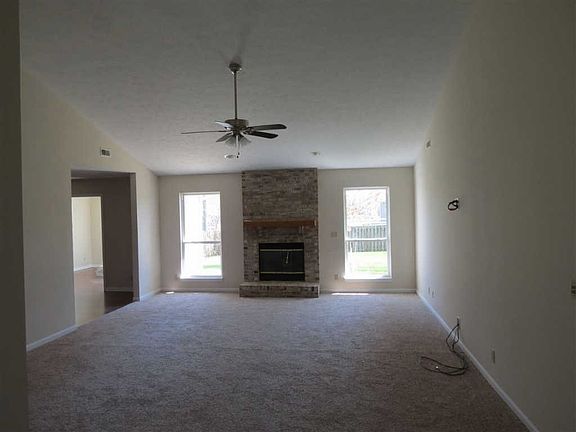 2nd image of 433 N Brookfield Dr