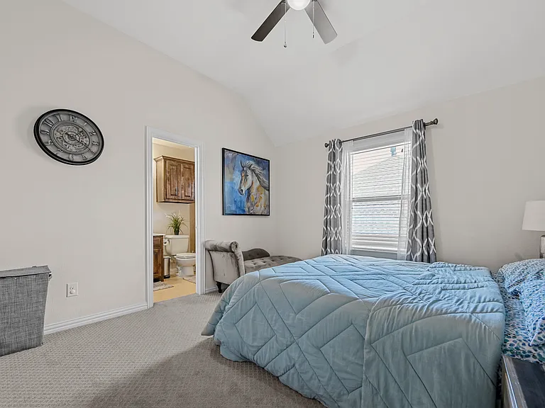 622 Newchester Dr — Photo 30