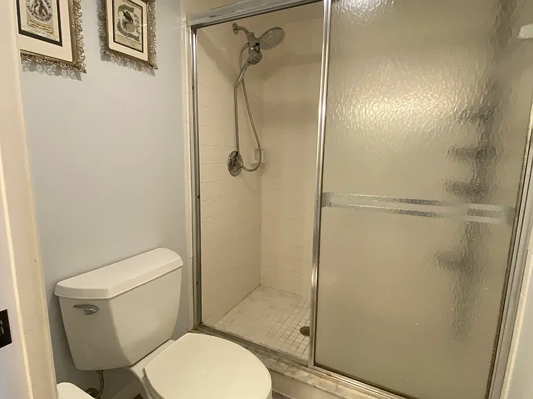 1155 Edgewater Cir — Photo 25