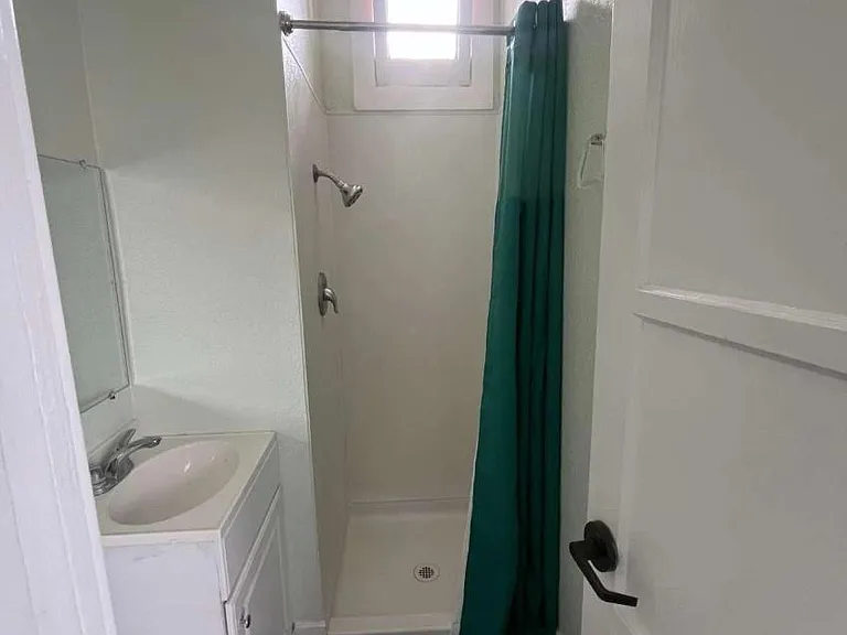 732 E Santa Clara St #35 — Photo 11