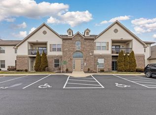 773 Hidden Springs Dr, Lewis Center, OH